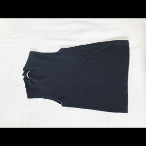 My closet is full sharing all clothes with you !